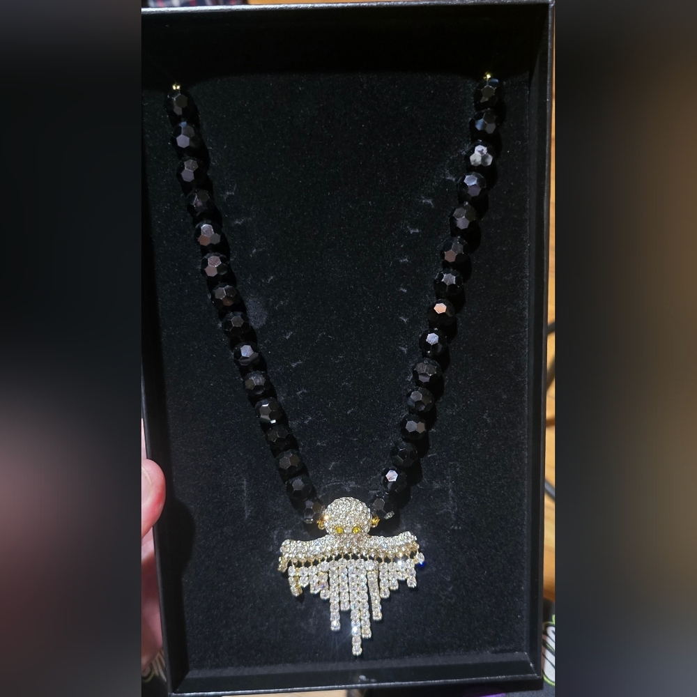 Heidi Daus “BOO!”  Jeweled  Beaded Ghost Swarovski Crystals Necklace New In Box